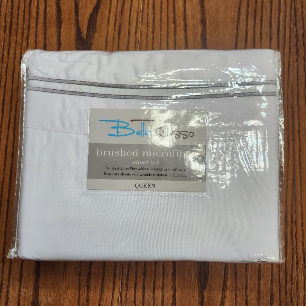 New Bella Russo Brushed Polyester Microfiber White Queen Size Sheet Set